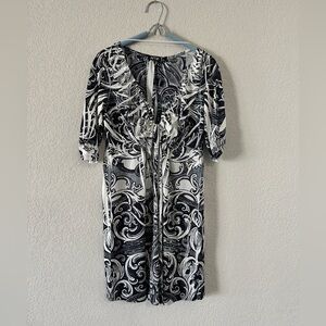 Apt 9 Blue and white patterned dress